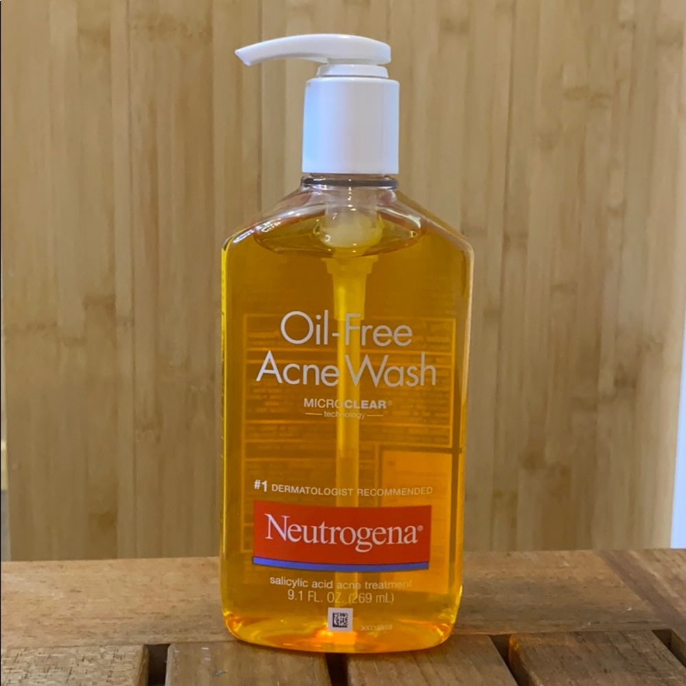 Neutrogena Oil-Free Acne Wash
